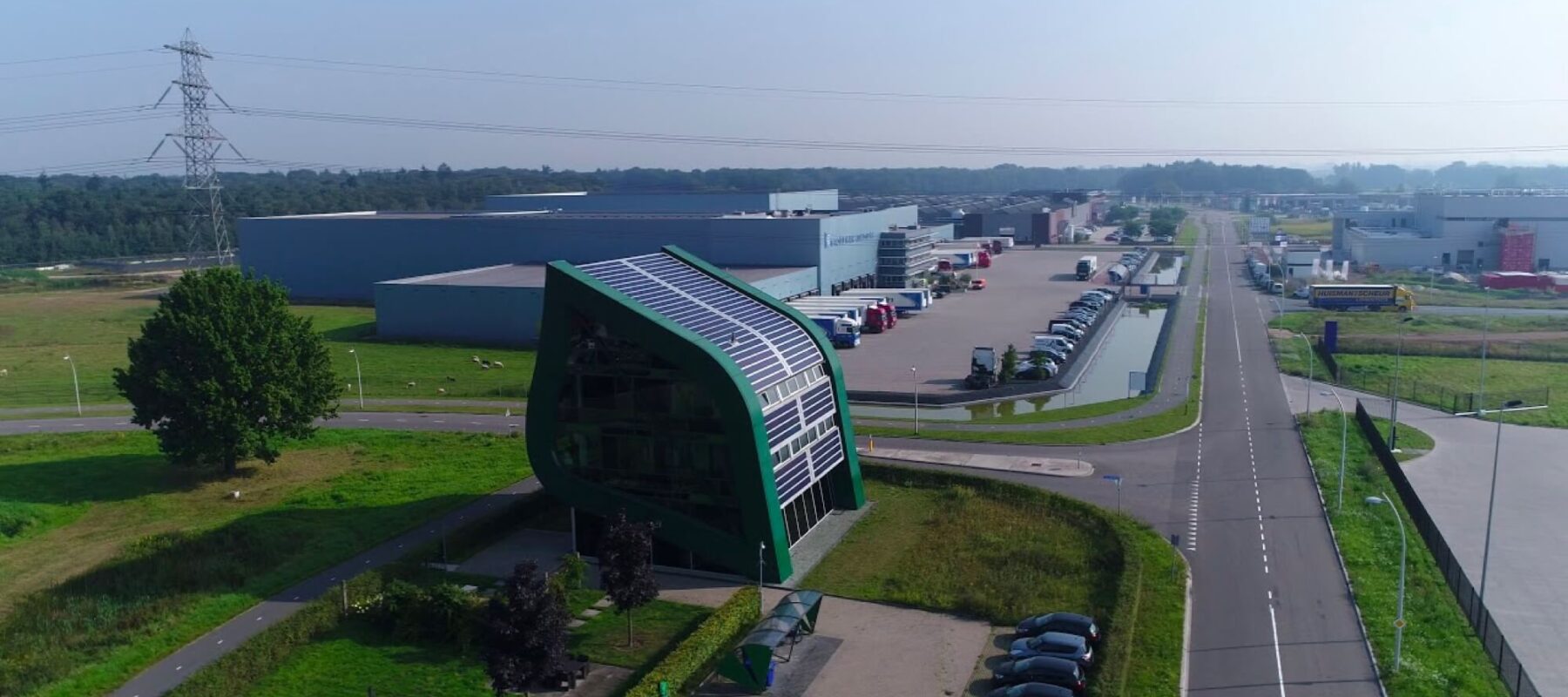 Bedrijventerrein Ecofactorij in Apeldoorn is een duurzaam opgezet bedrijventerrein direct naast knooppunt Beekbergen